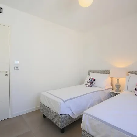 Secret Garden G Apartment